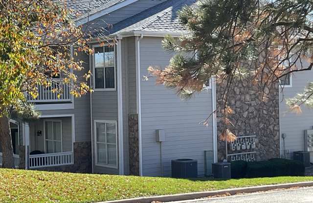 6005 Castlegate Drive Gallery 4