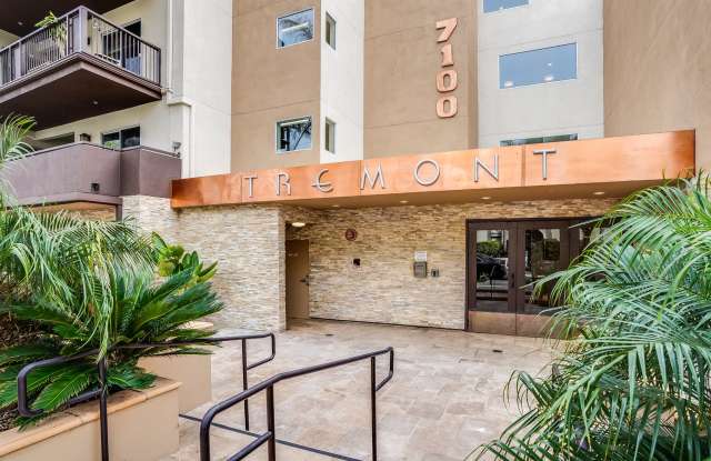 Luxury 2BD/2BA Penthouse Condo Now Available! photos photos