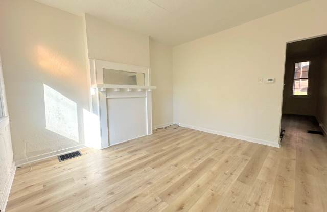 156 Middle Way Gallery 1