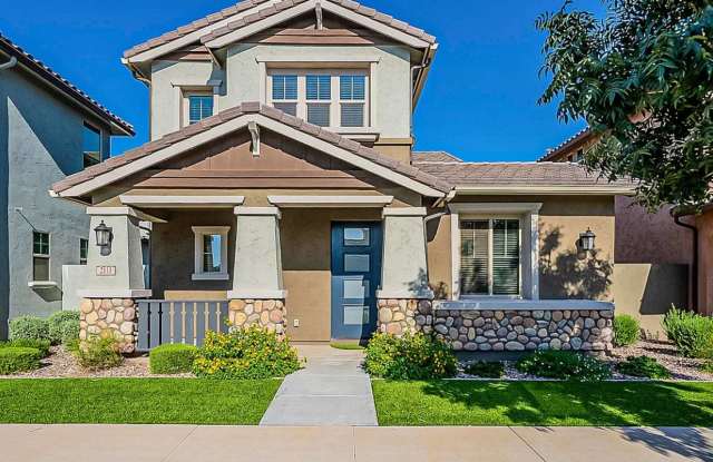 4 BEDROOM IN COOLEY STATION WITH 3 CAR GARAGE Gallery 1