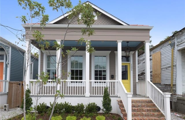 1204 LOUISA Street - 1204 Louisa Street, New Orleans, LA 70117