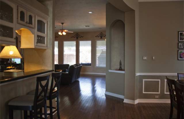 6306 Laguna Bay Court Gallery 3