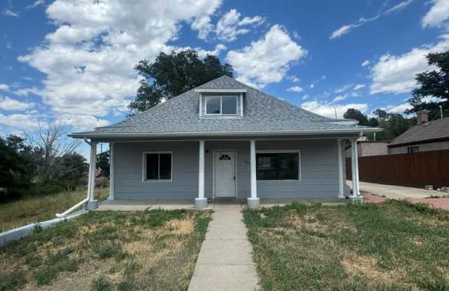 Remodeled 4 bedroom in Trinidad! photos photos