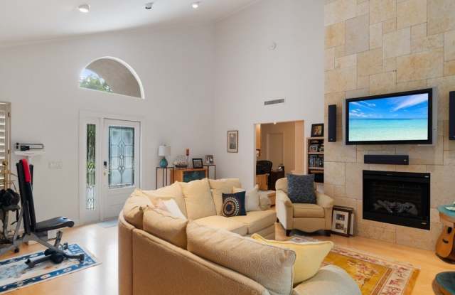 1340 White Heron Lane Gallery 3