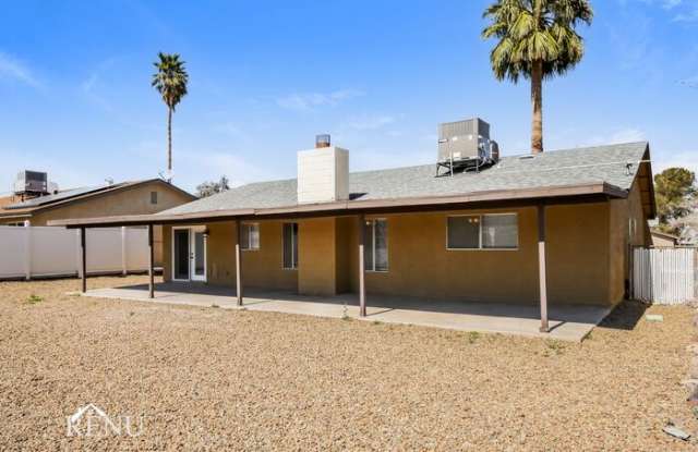 516 Summit Drive Gallery 2