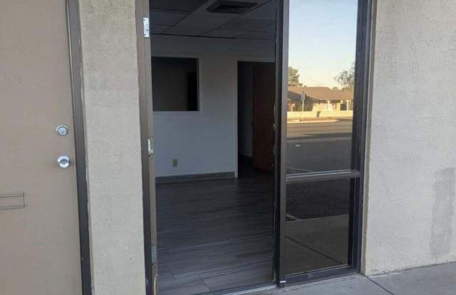 6221 N 35TH Avenue photos photos