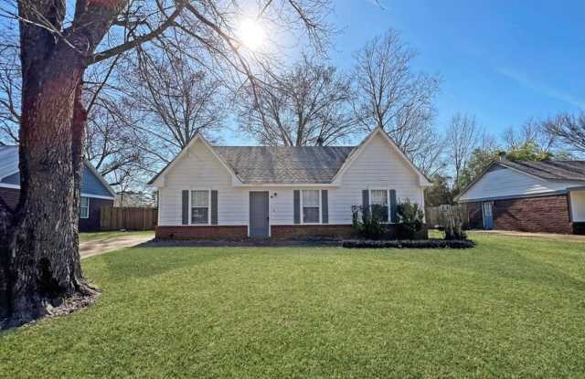 5859 Shannon Dr - 5859 Shannon Drive, Horn Lake, MS 38637