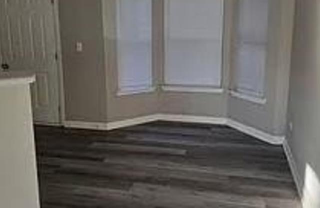325 Brookview Drive Gallery 2