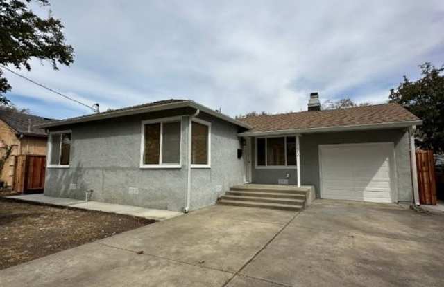 Nor Cal Realty Inc, 3 bedroom 1 bath house. Gallery 1
