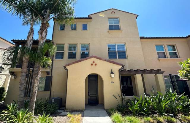 Stunning Portola Springs 3 Bed 3 Bath Condo photos photos