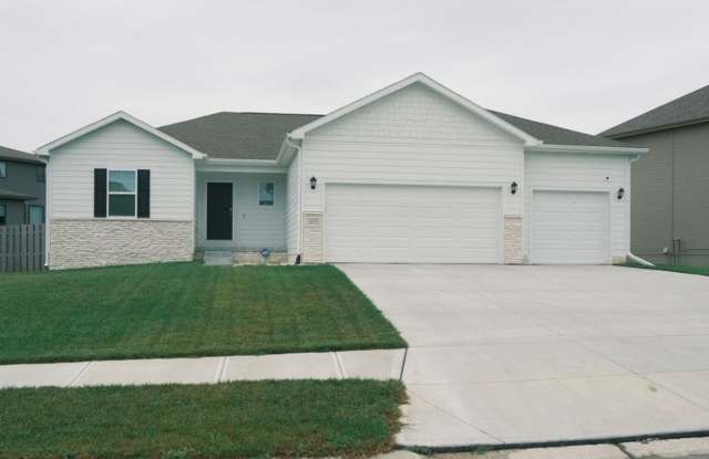 Springfield Ranch For Rent! photos photos