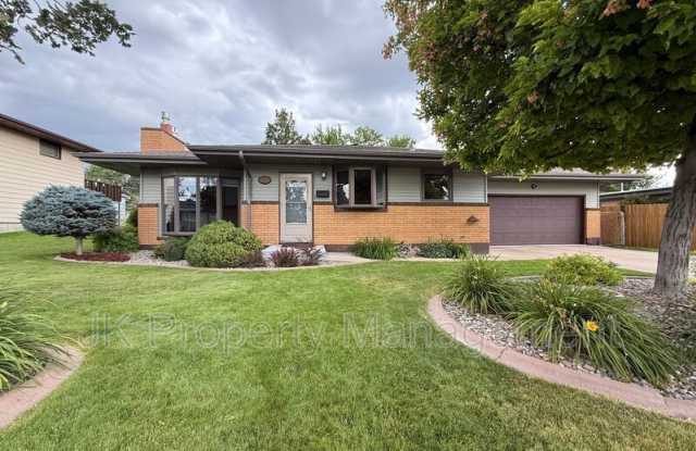 512 52nd Street S - 512 52nd Street South, Great Falls, MT 59405