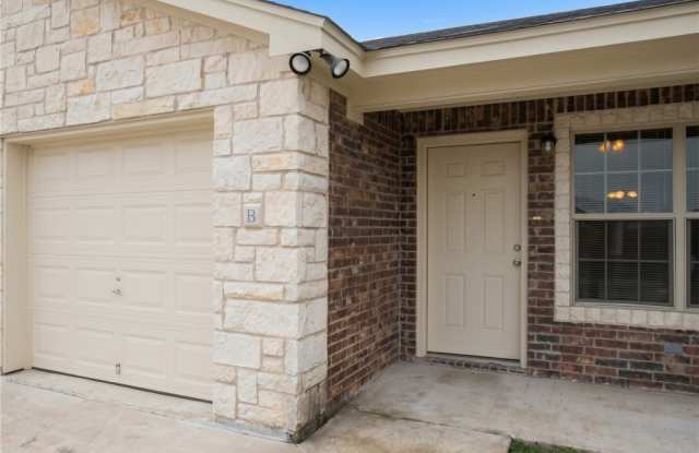 4508 Cambridge Drive Gallery 2