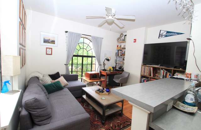 Newly renovated one bedroom unit in a great location in Brewerytown Gallery 1