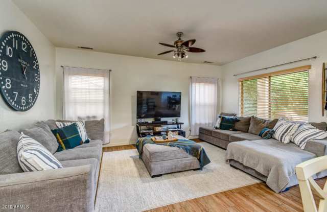 15821 N DANTE Drive Gallery 3