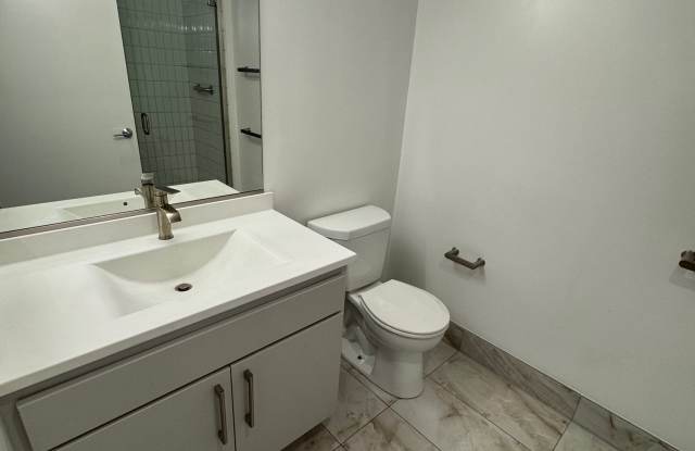 250 Centre St photos photos