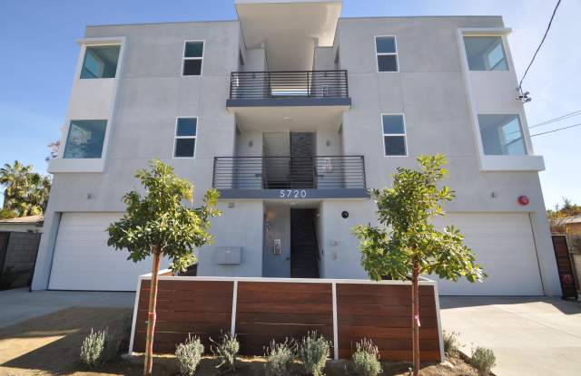 5720 Klump Ave photos photos