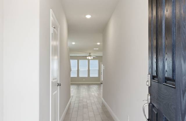 612 Rain Barrel Place Gallery 4