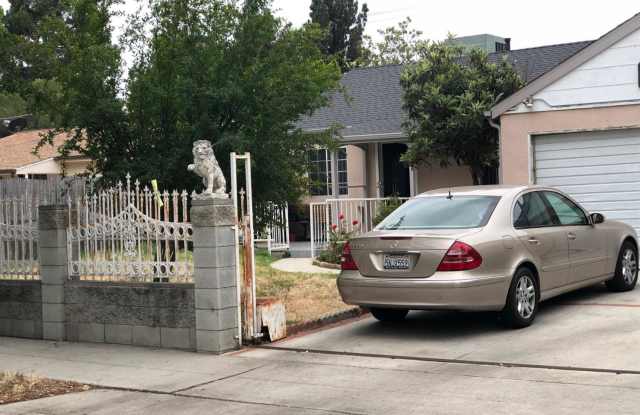 6215 Goodland Place - 6215 Goodland Place, Los Angeles, CA 91606