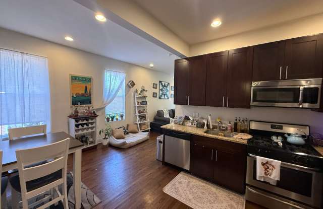 1508 West Chestnut Street Gallery 4