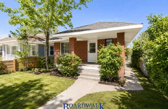 Beautiful 4 Bed 2 Bath SLC home! photos photos