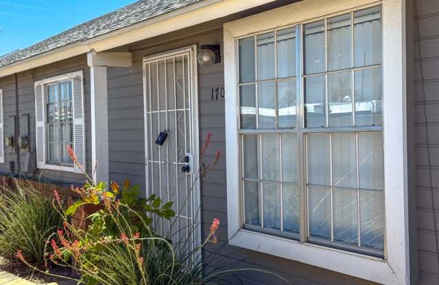 5960 W Oregon Ave photos photos