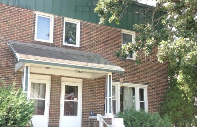 1326 2nd St SE, Rochester MN - 1326 2nd Street Southeast, Rochester, MN 55904
