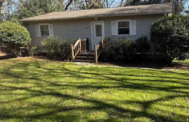 Lease Assignment Please Inquire! Cozy Normaltown Two Bedroom Home photos photos