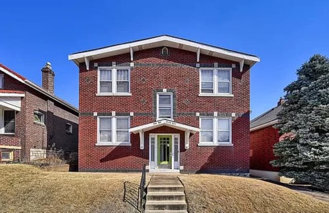 4877 Goethe Avenue - 4877 Goethe Avenue, St. Louis, MO 63116