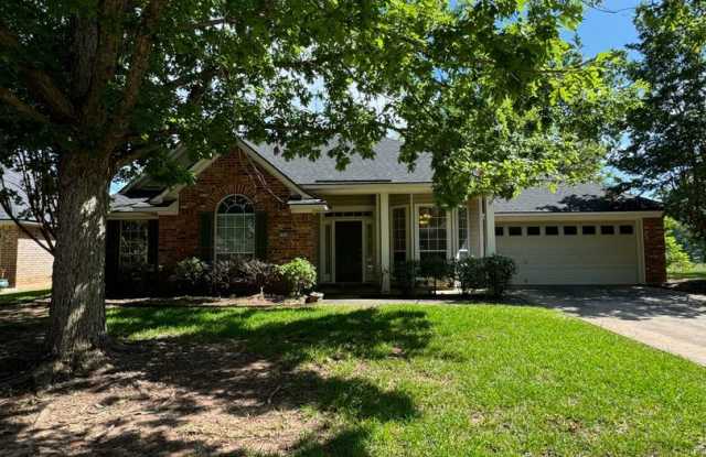 Rental Property in Bossier City - 2950 Le Oaks Drive, Bossier County, LA 71111