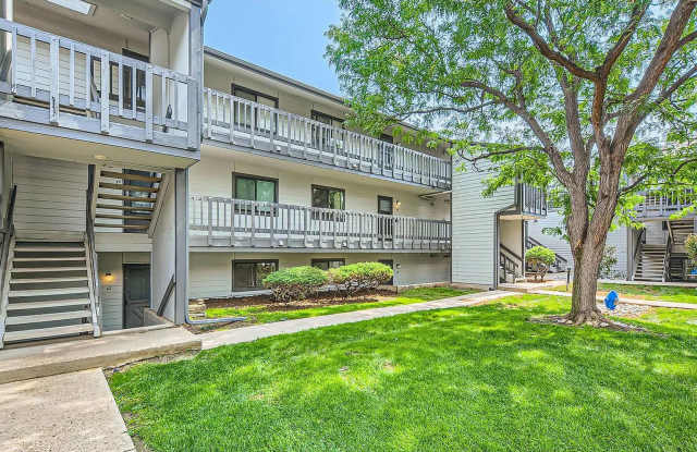 Fully Furnished Updated Turn-Key 2 Bed 1 Bath Condo Off Bike-Path & Next to Park. photos photos
