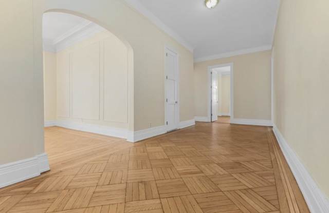 220 West 98th Street - 220 West 98th Street, New York City, NY 10025