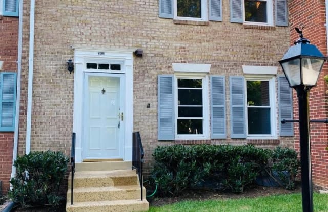 5422 BRIXHAM CT - 5422 Brixham Court, Burke, VA 22015