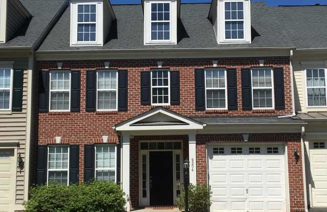 9204 CASCADE FALLS DRIVE - 9204 Cascade Falls Drive, Linton Hall, VA 20136