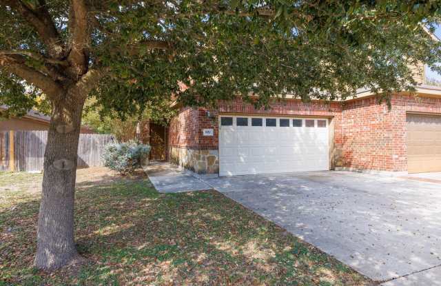 Nice 3 Bedroom Duplex Located in New Braunfels, Texas! photos photos