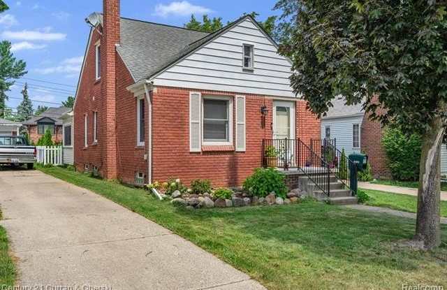 22510 Cherry Hill Street Gallery 2