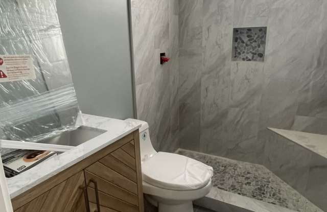 415 N. Mott St. photos photos
