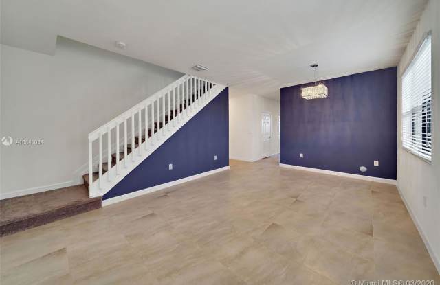 3419 W 100th Ter Gallery 4