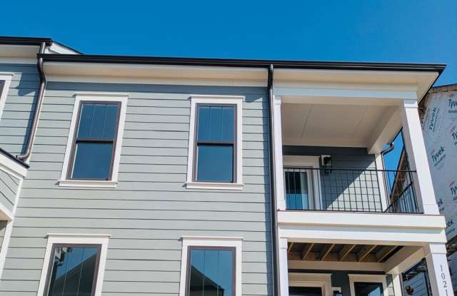 10215 Rainier Trail Drive Northwest Gallery 2