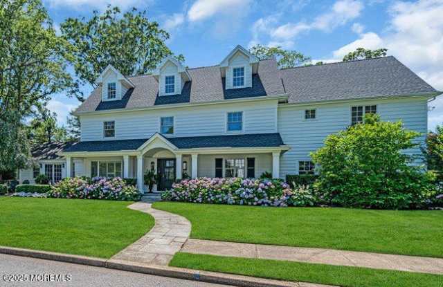 12 Red Oak Drive Gallery 3
