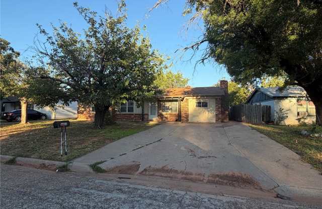 3002 Wenwood Road Gallery 1