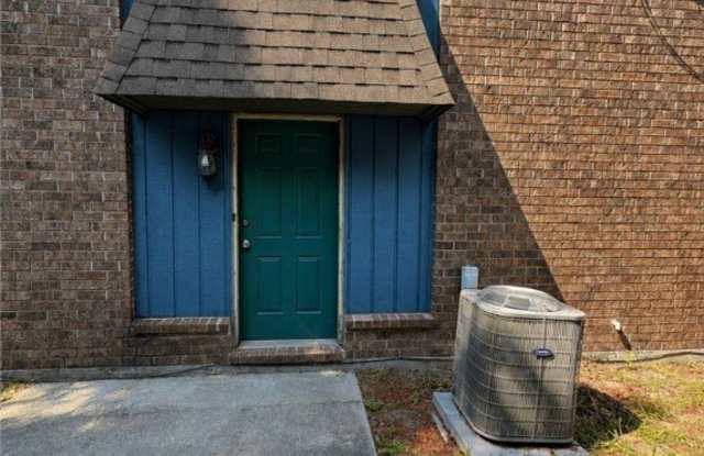 432 Edgewater Road Gallery 2
