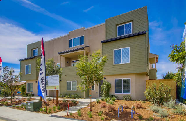 307 Sycamore Road photos photos