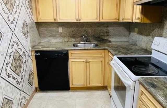 3710 N Pine Island Rd - 3710 North Pine Island Road, Sunrise, FL 33351