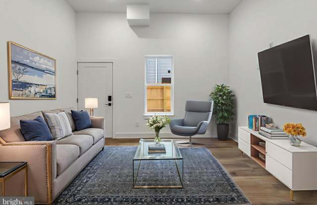 Emerald photos photos