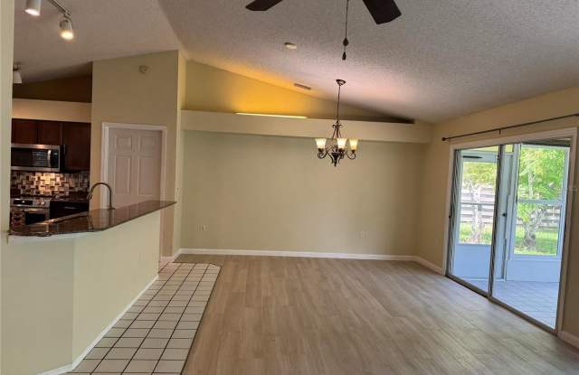 4750 HAMLETS GROVE Drive Gallery 4