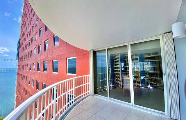 1627 Brickell Ave photos photos