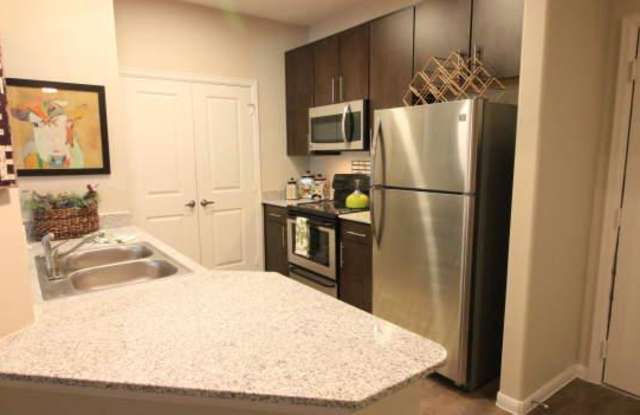 15746 Walden Rd, #129 Gallery 3
