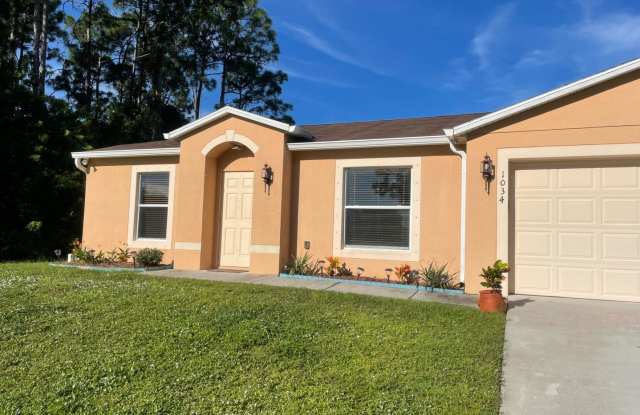 3BR/2BA Rental with Tile & Fenced Yard in NW Palm Bay photos photos 3BR/2BA Rental with Tile & Fenced Yard in NW Palm Bay photos photos