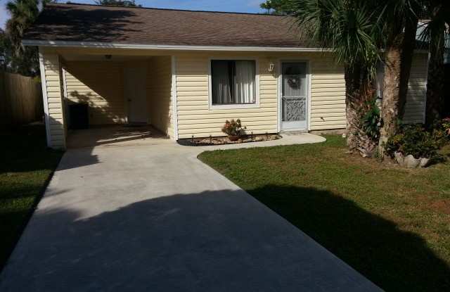 11361 Pendleton St - 11361 Pendleton Street, Bonita Springs, FL 34135
